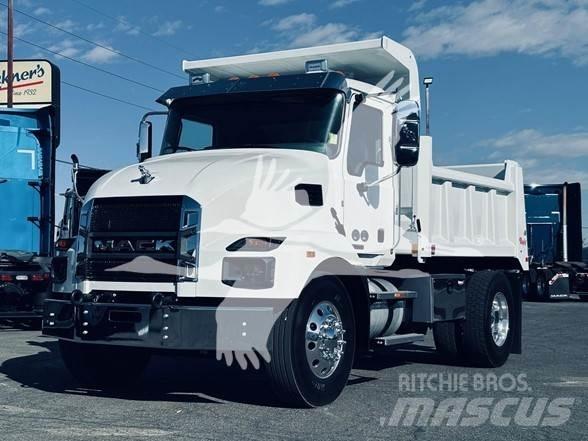 Mack MD6 Tippbilar