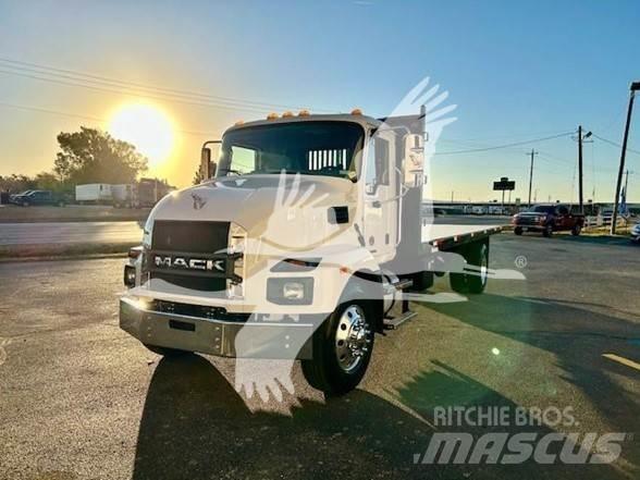 Mack MD6 Flakbilar
