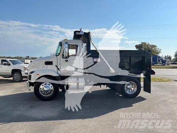 Mack MD6 Tippbilar