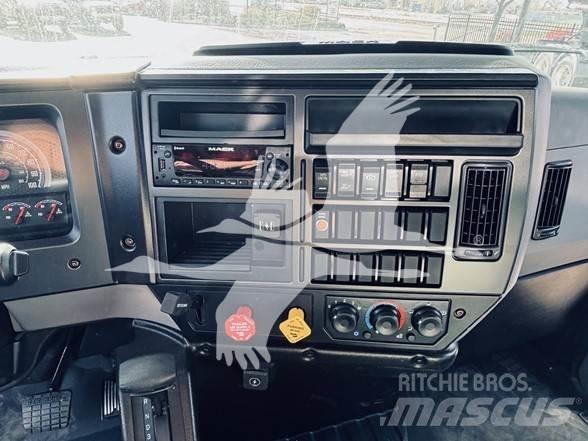 Mack MD6 Tippbilar