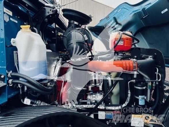 Mack MD6 Tippbilar