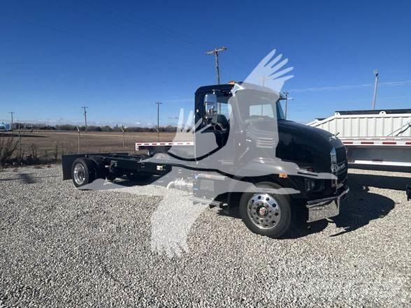 Mack MD6 Chassier
