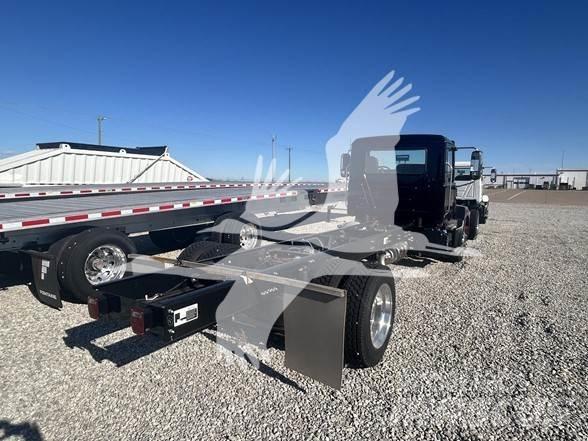 Mack MD6 Chassier