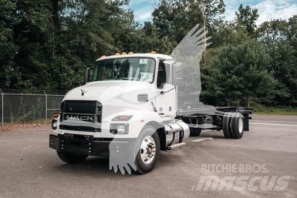 Mack MD6 Chassier