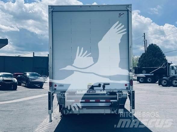Mack MD6 Entreprenad - Övrigt
