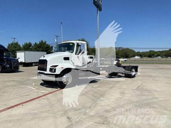 Mack MD6 Chassier