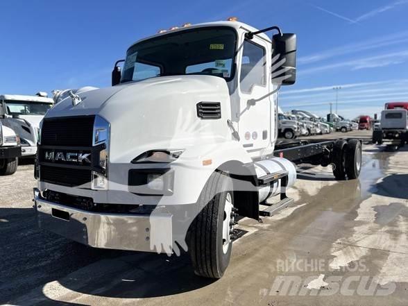 Mack MD6 Chassier