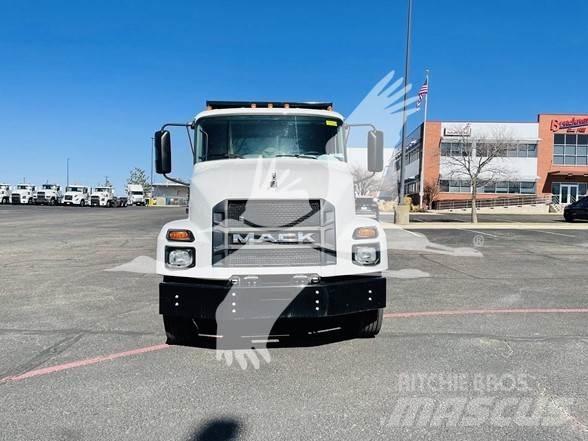 Mack MD6 Tippbilar