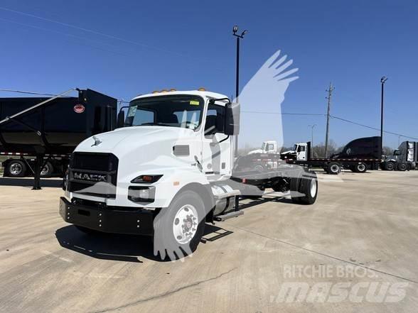 Mack MD6 Chassier