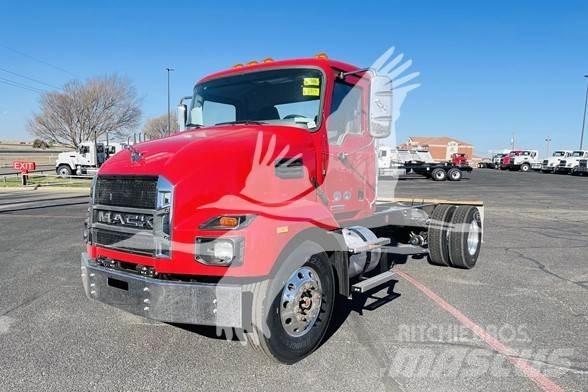 Mack MD6 Chassier