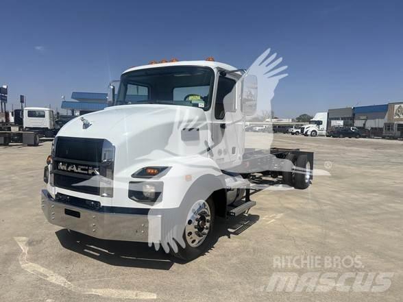Mack MD6 Chassier