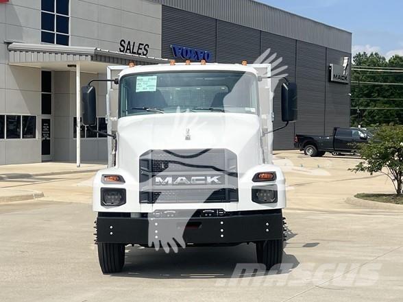 Mack MD6 Entreprenad - Övrigt