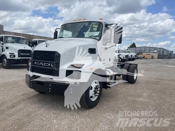 Mack MD6 Chassier