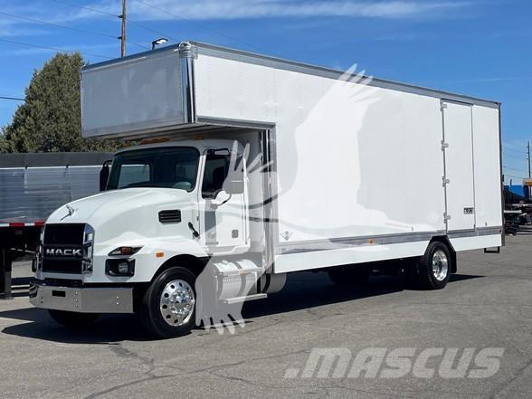Mack MD6 Skåpbilar