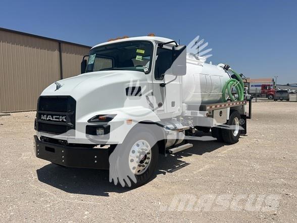 Mack MD6 Entreprenad - Övrigt