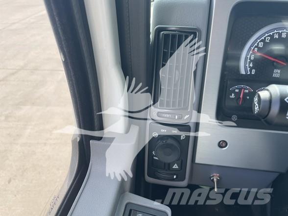 Mack MD6 Entreprenad - Övrigt