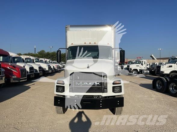 Mack MD6 Entreprenad - Övrigt