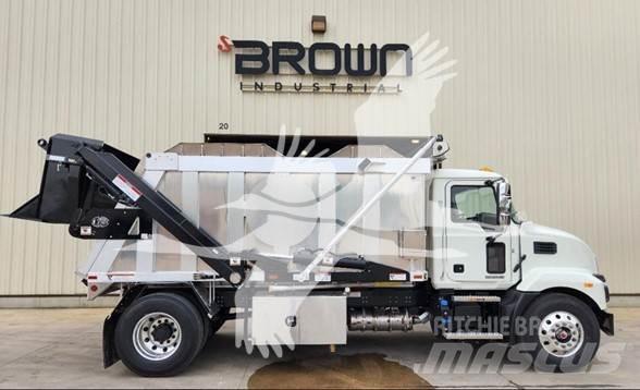 Mack MD7 Entreprenad - Övrigt