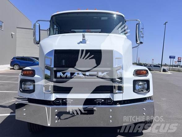 Mack MD7 Entreprenad - Övrigt