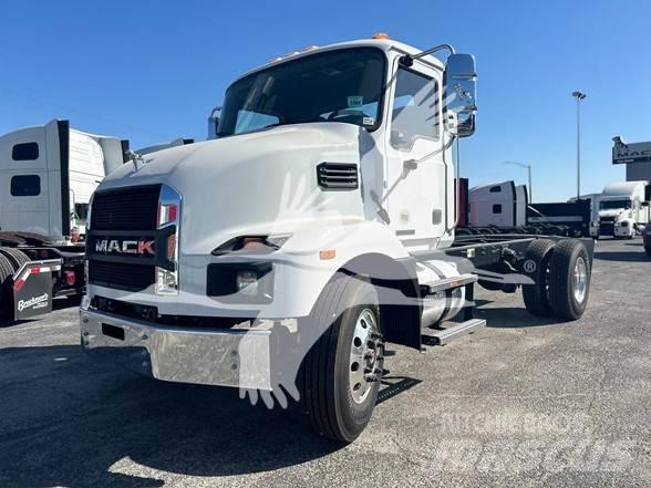 Mack MD7 Chassier