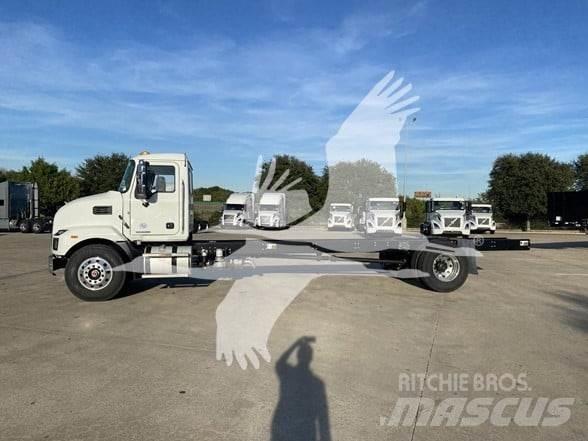 Mack MD7 Chassier