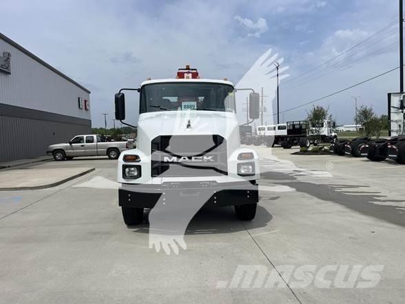 Mack MD7 Entreprenad - Övrigt