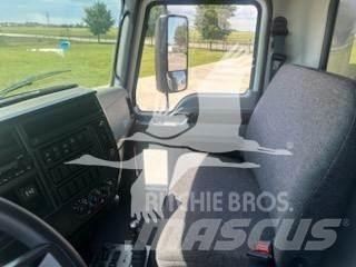 Mack MD7 Tippbilar