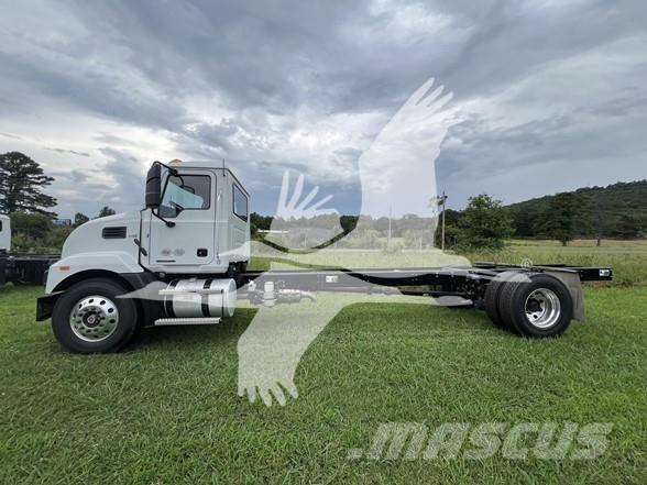 Mack MD7 Chassier