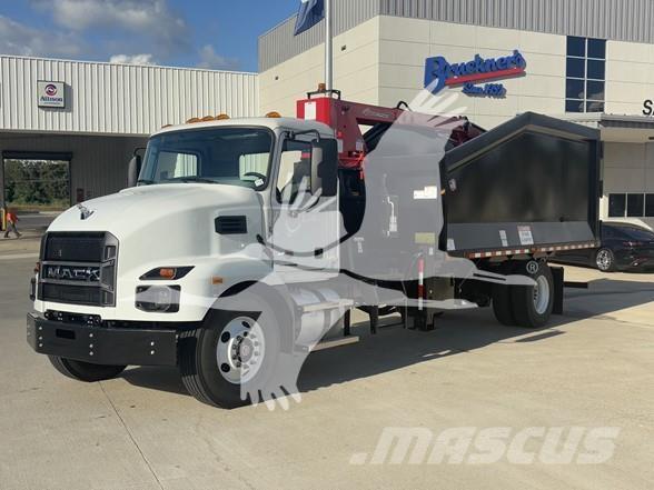 Mack MD7 Entreprenad - Övrigt