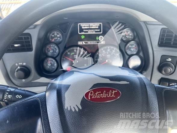 Peterbilt 567 Dragbilar