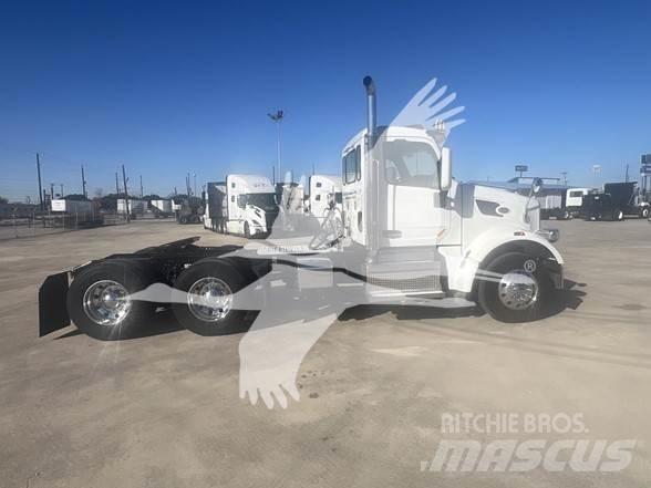 Peterbilt 567 Dragbilar