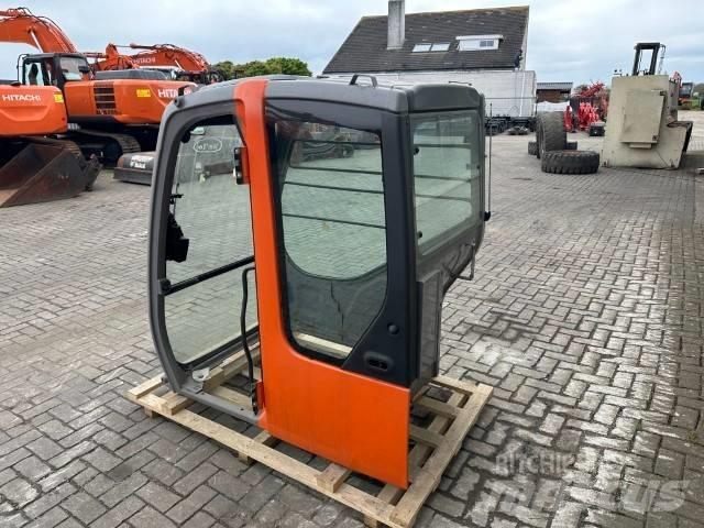 Hitachi ZX 70 Bandgrävare