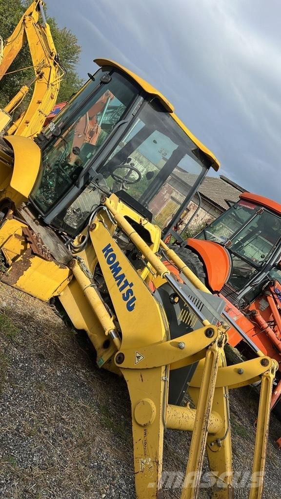 Komatsu WB 93 R Band, kedjor och underreden