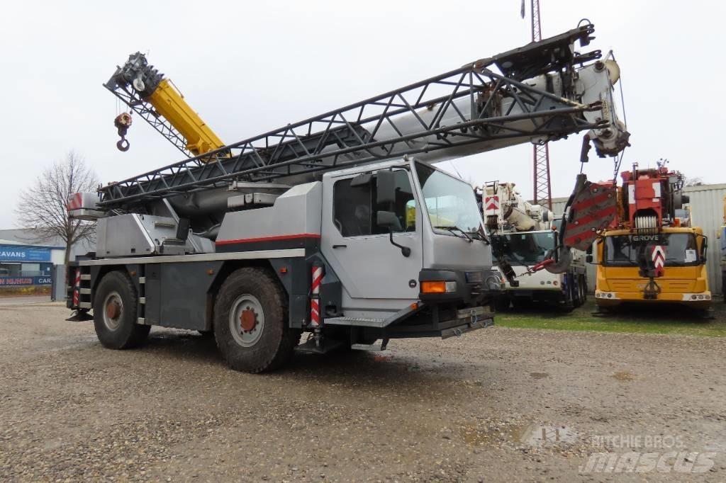 Liebherr LTM 1030/2 Allterrängkranar