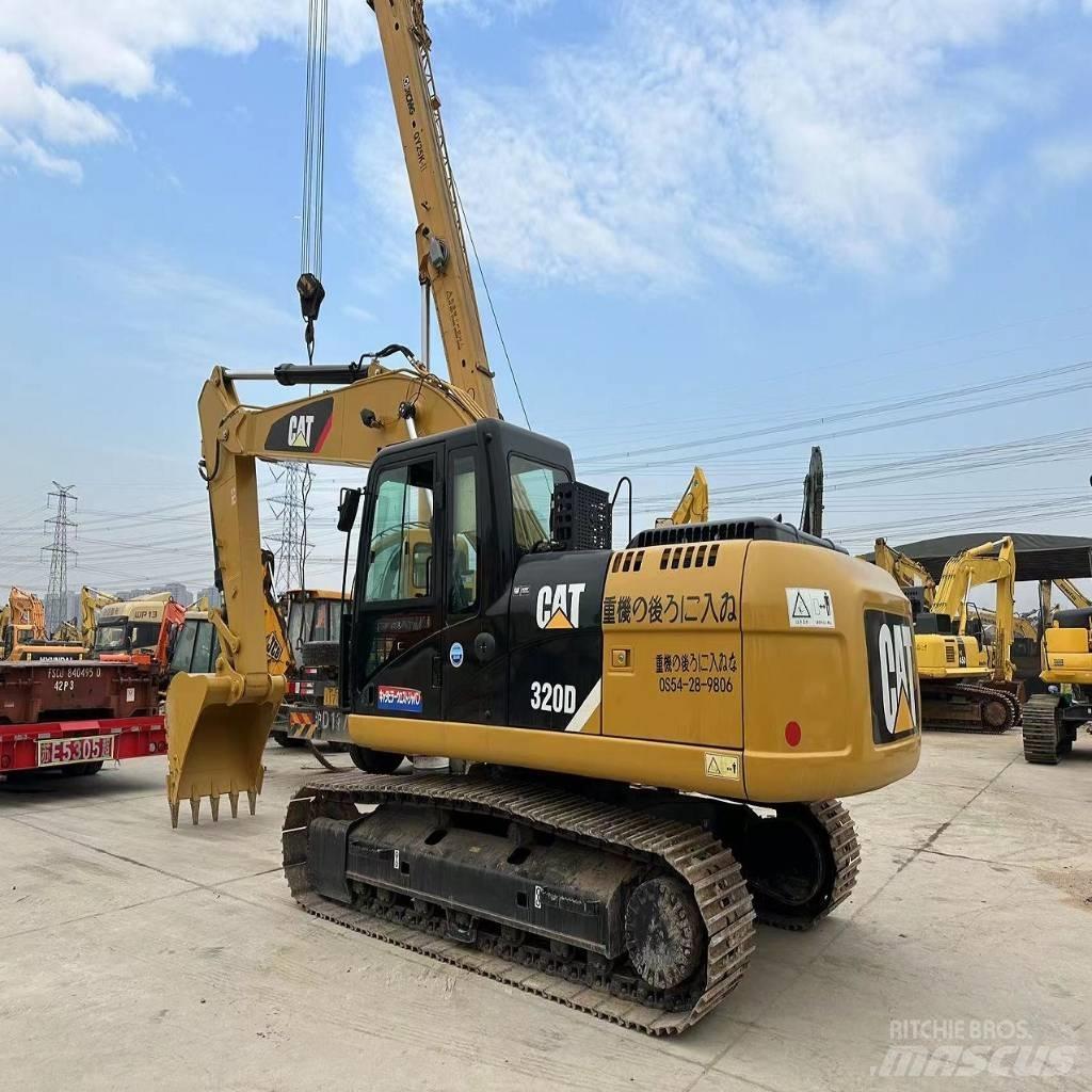 CAT 320 D Bandgrävare
