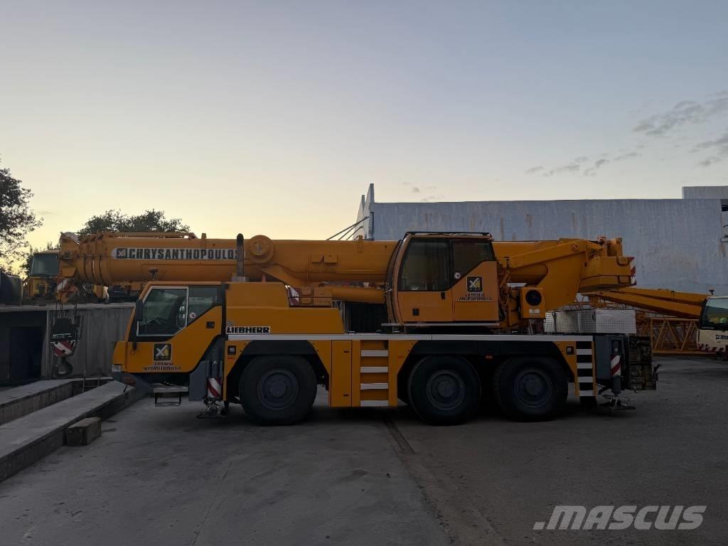 Liebherr LTM 1055-1 Allterrängkranar