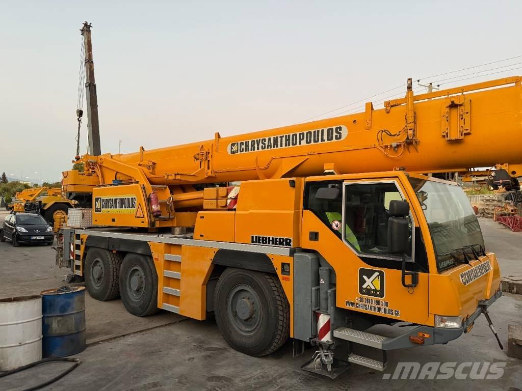 Liebherr LTM 1055-1 Allterrängkranar