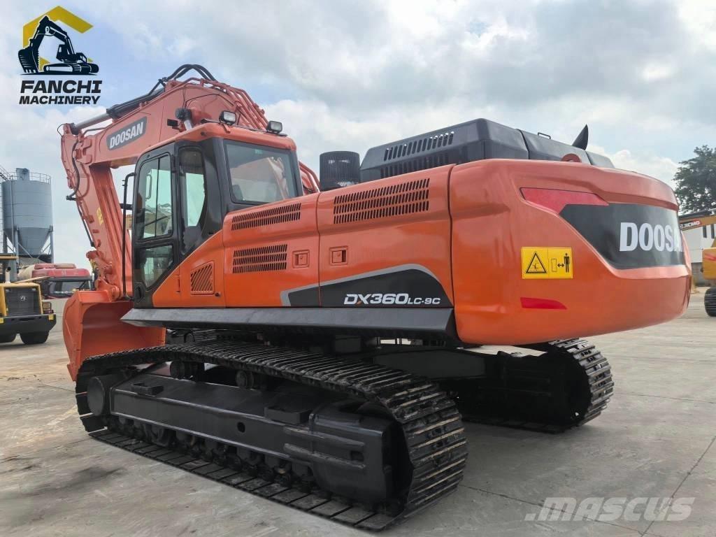 Doosan 360 Bandgrävare