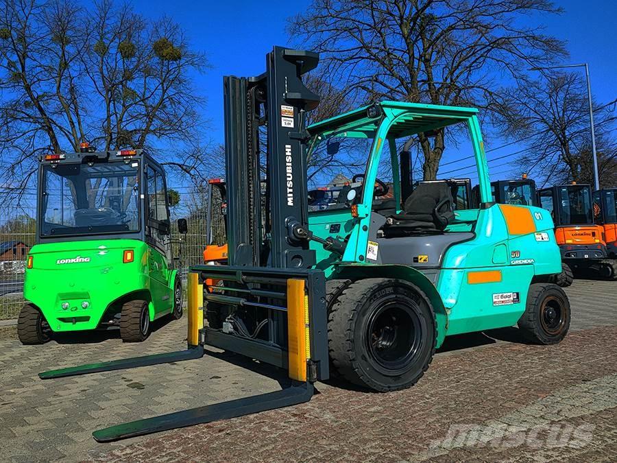 Mitsubishi FD50NT Dieselmotviktstruckar