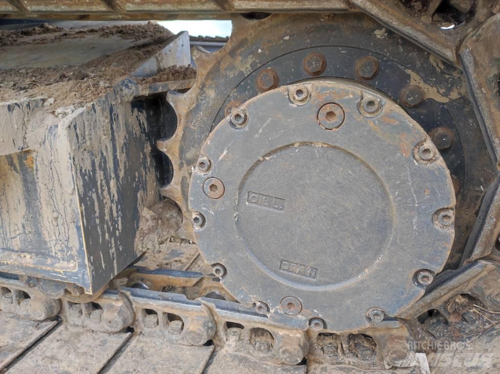 Komatsu PC138US-11E0 Bandgrävare
