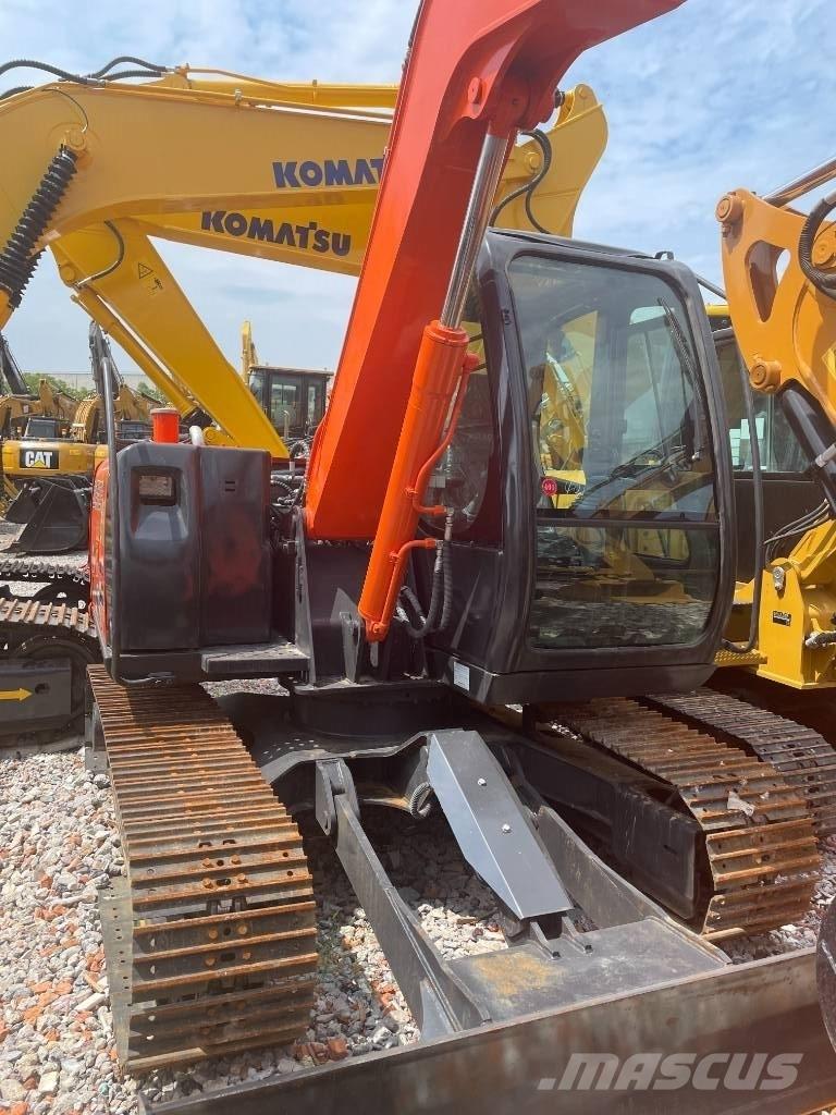 Hitachi ZX 70 Bandgrävare