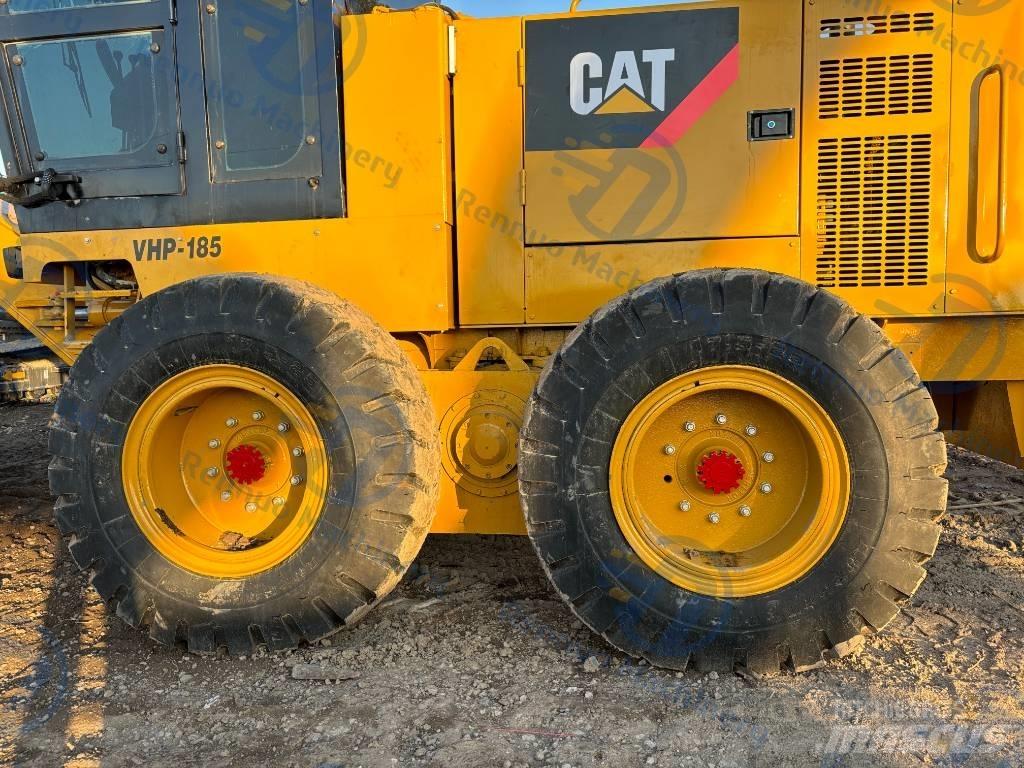 CAT 140H Väghyvlar