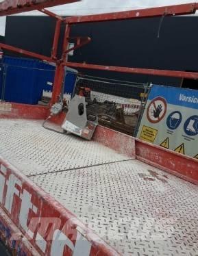 SkyJack SJ III 4632 Saxliftar