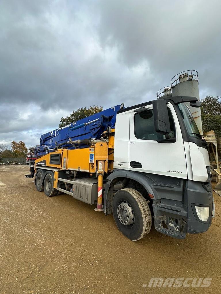 Putzmeister 36-4 Lastbilar med betongpump