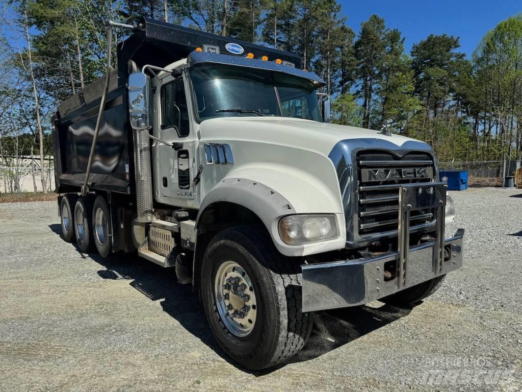 Mack GU713 Tippbilar
