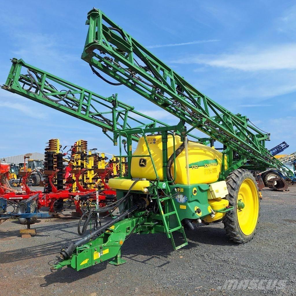 John Deere 732 Dragna sprutor
