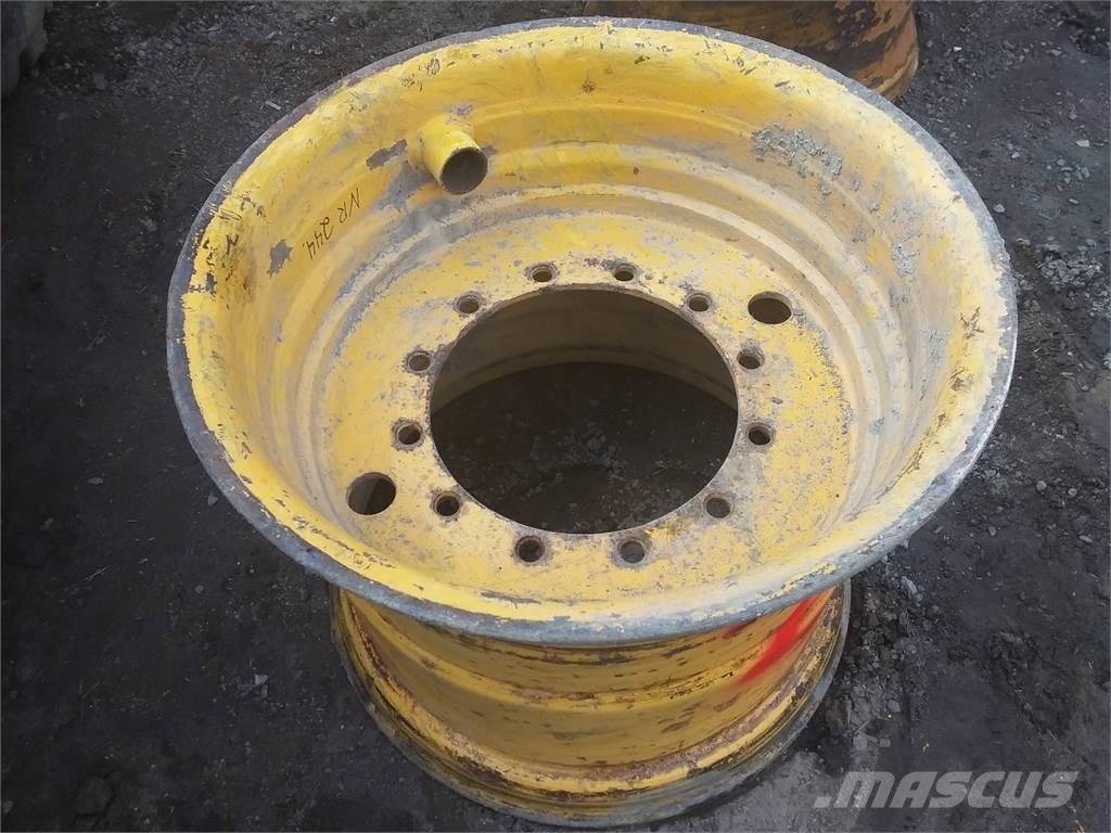 Rottne H20 24x30,5 Däck, hjul och fälgar