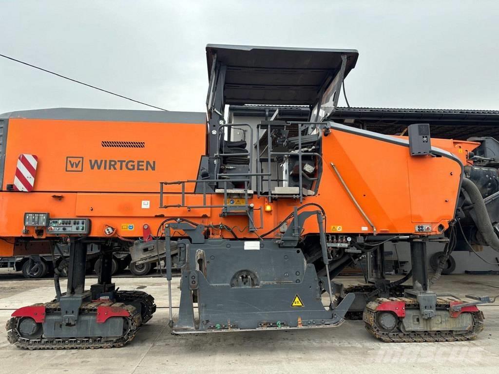 Wirtgen W 210i Asfaltskallfräsmaskiner