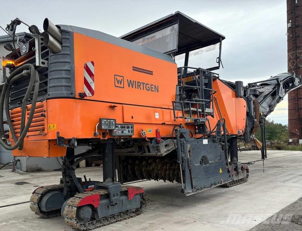 Wirtgen W 210i Asfaltskallfräsmaskiner