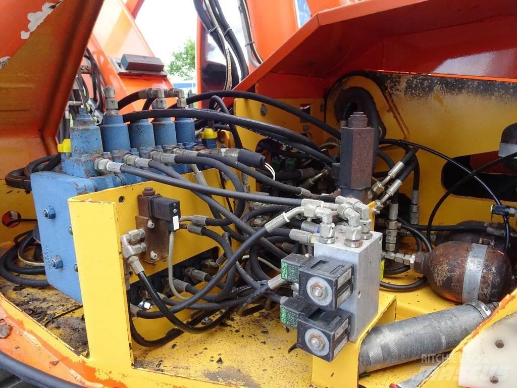 Mecalac 12MXT Hjulgrävare